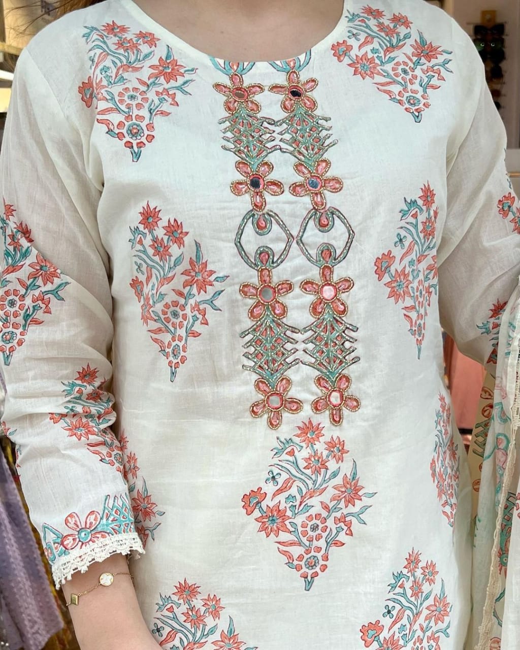 Latest Punjabi Suit Neck Design | Maharani Designer Boutique